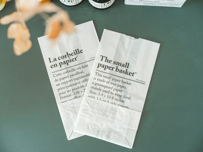 ペーパーバッグ〈 LA PETITE CORBEILLE EN PAPIER 〉